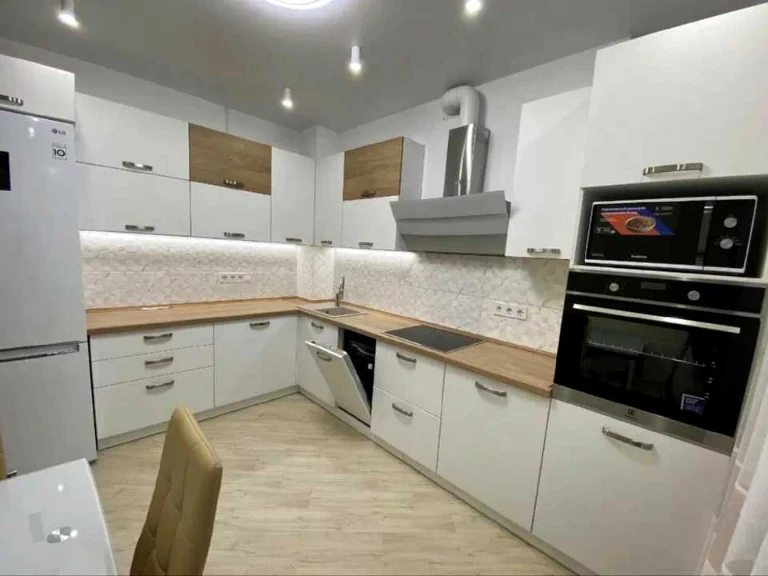 Apartment. Kyiv, Kadetskyi Hay st.