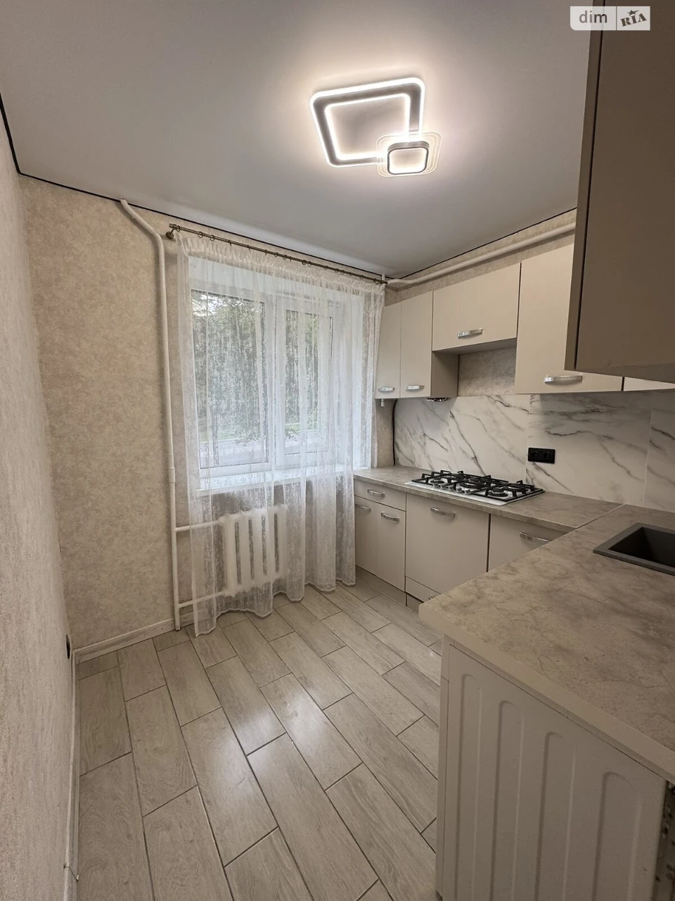 Продаж Квартира Виставка