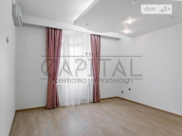 Sale of a 5-room apartment of 200 sq. m. on Bulvarno-Kudryavska Street 13