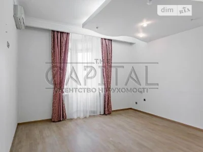 Sale of a 5-room apartment of 200 sq. m. on Bulvarno-Kudryavska Street 13