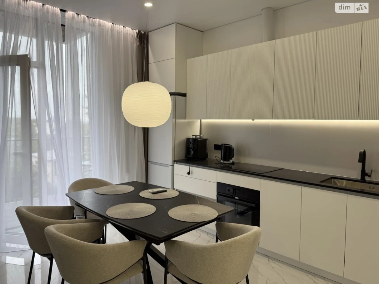 Long-term Rental Apartment Sredniy Fontan