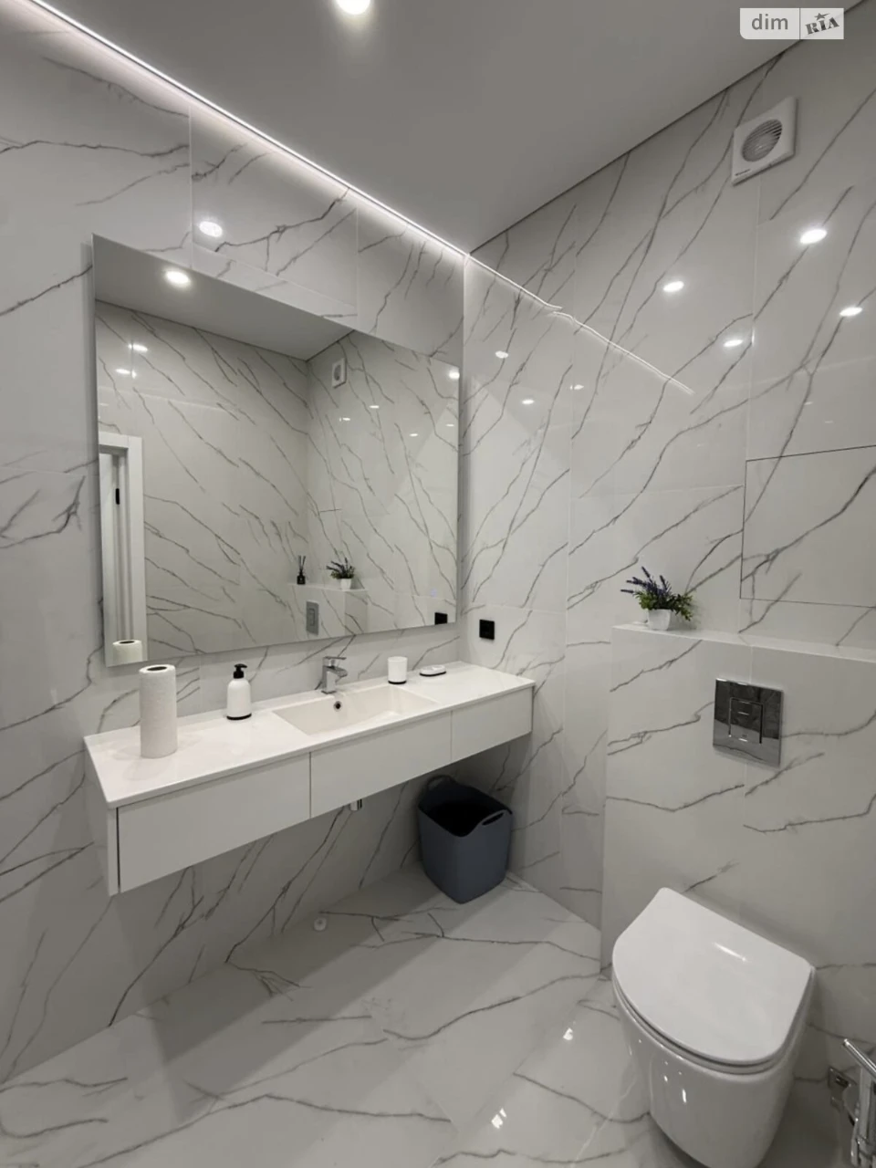 Long-term Rental Apartment Sredniy Fontan