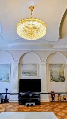 For sale center Gogol 11 4-room / 200m2 GAZ low floor