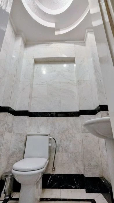 For sale center Gogol 11 4-room / 200m2 GAZ low floor