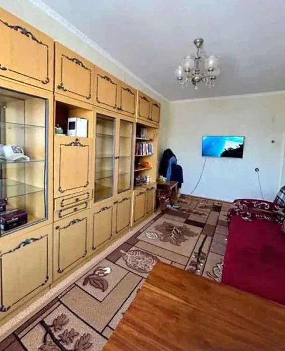 Затишна 2-кімнатна  квартира, 562140
