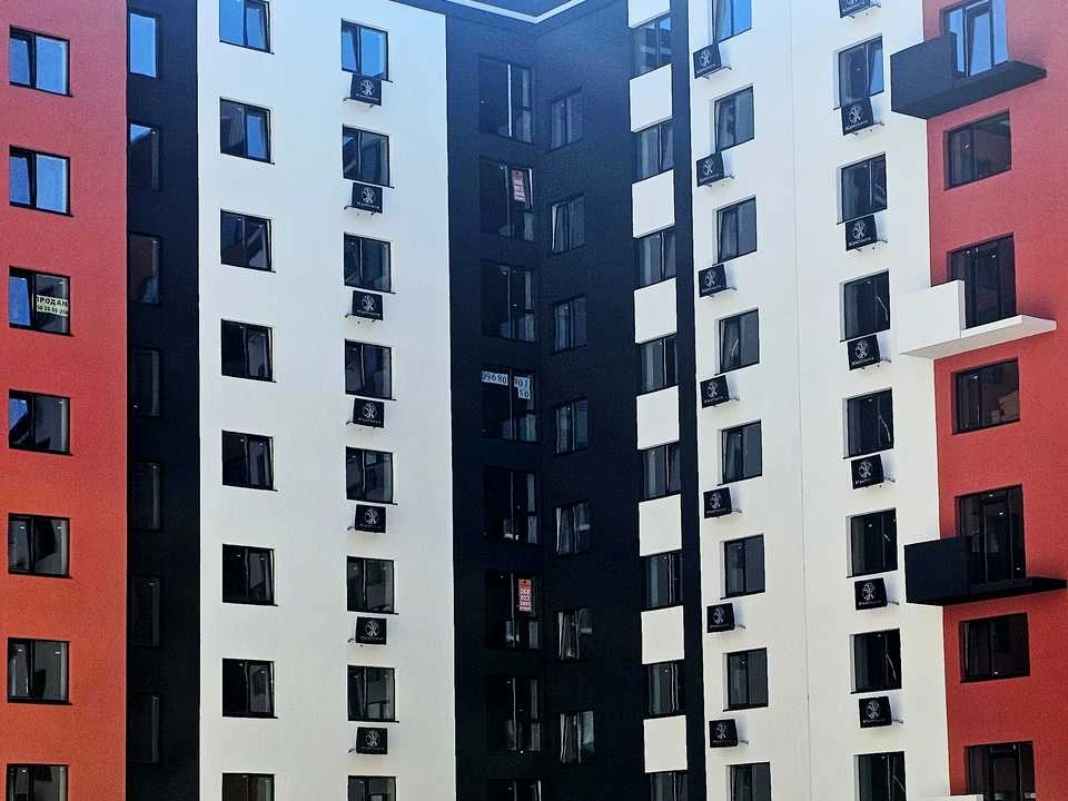 Квартира. Івано-Франківськ, Степана Бандери вул., (Будинок 1