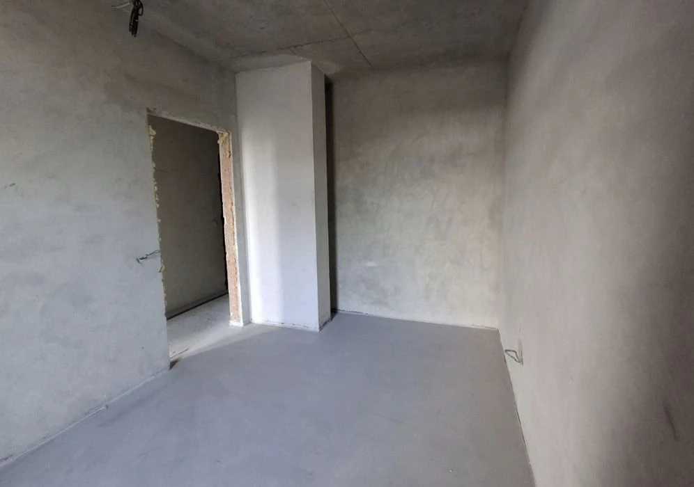 Продам 2 кім в новобудові на 2 поверсі