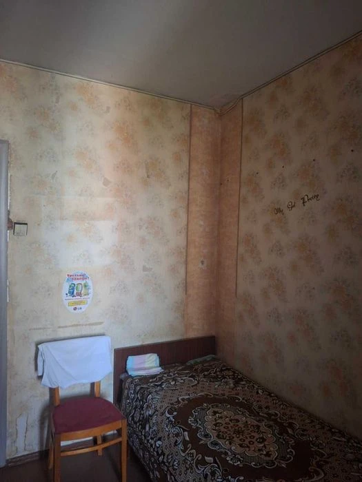 Продається 3-к квартира на Б.Хмельницького