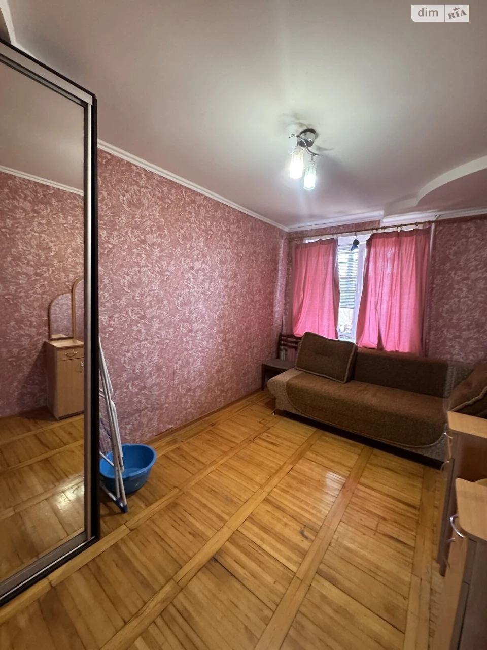 Довгострокова Оренда Квартира Дніпровський (Ленінський)