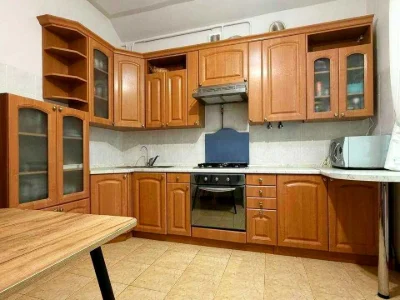 Квартира. Рівне, Соборна вул.