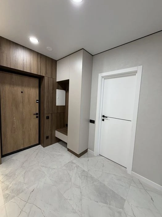 44 м Продаж 1- кімнатної квартири ТОП Дизайнеський ремонт Жк
