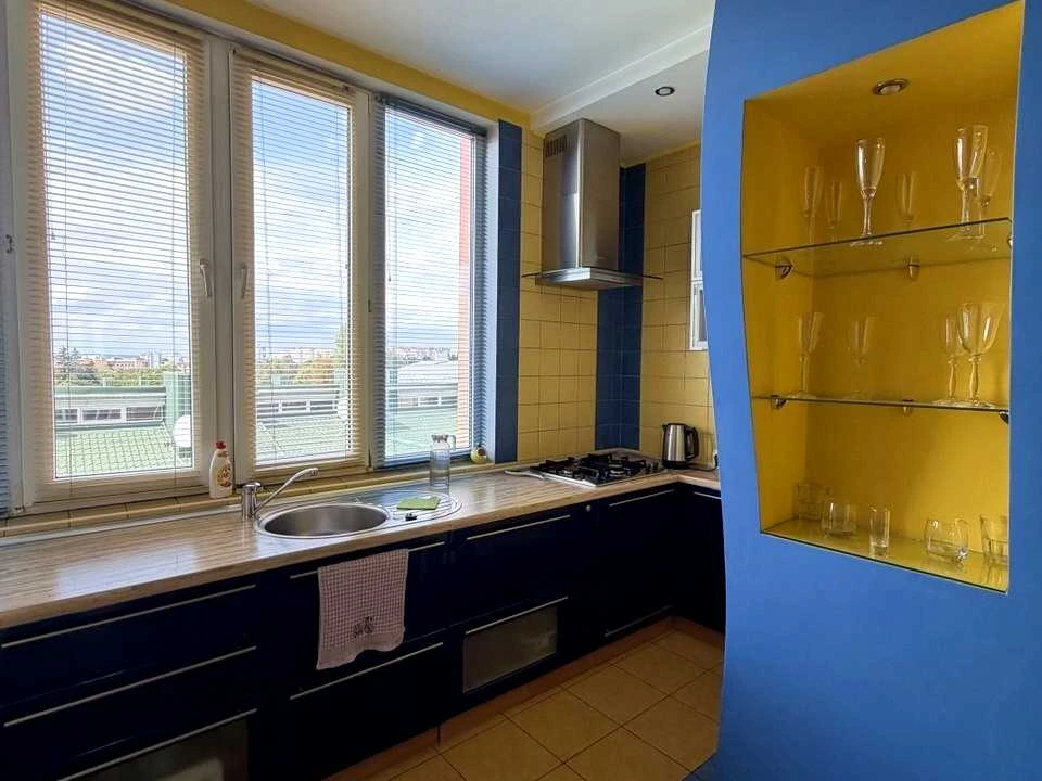 Квартира. Рівне, Князя Володимира вул.