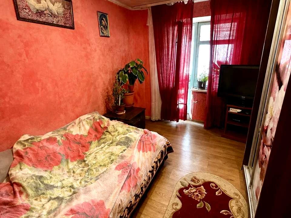 Квартира. Рівне, Євгена Коновальця вул.