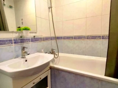 Квартира. Рівне, Академіка Грушевського вул.