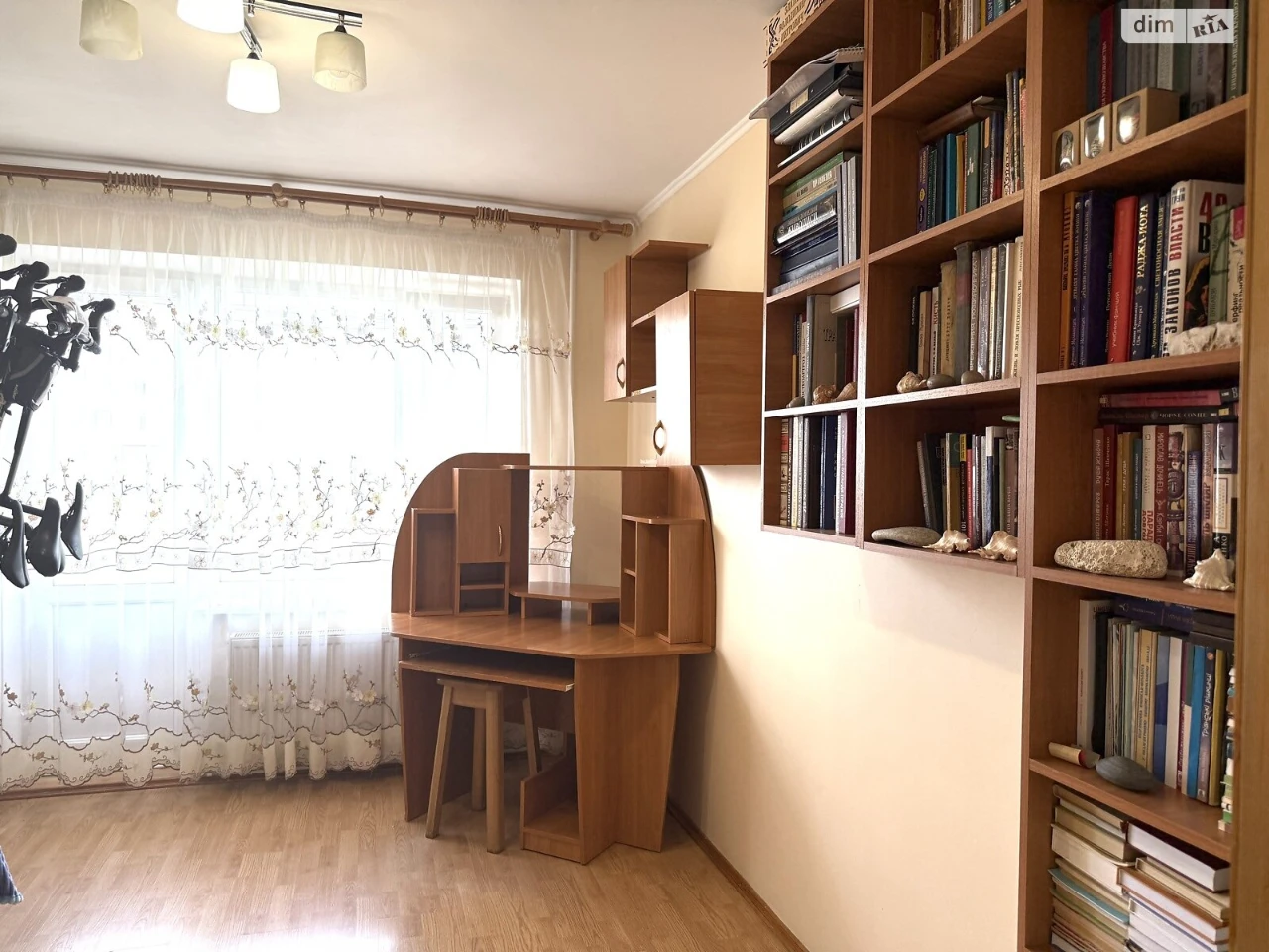 Продаж Квартира Політон