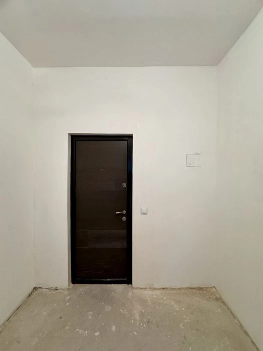 Квартира 46 м² з автономним електричним опаленням. Без коміс