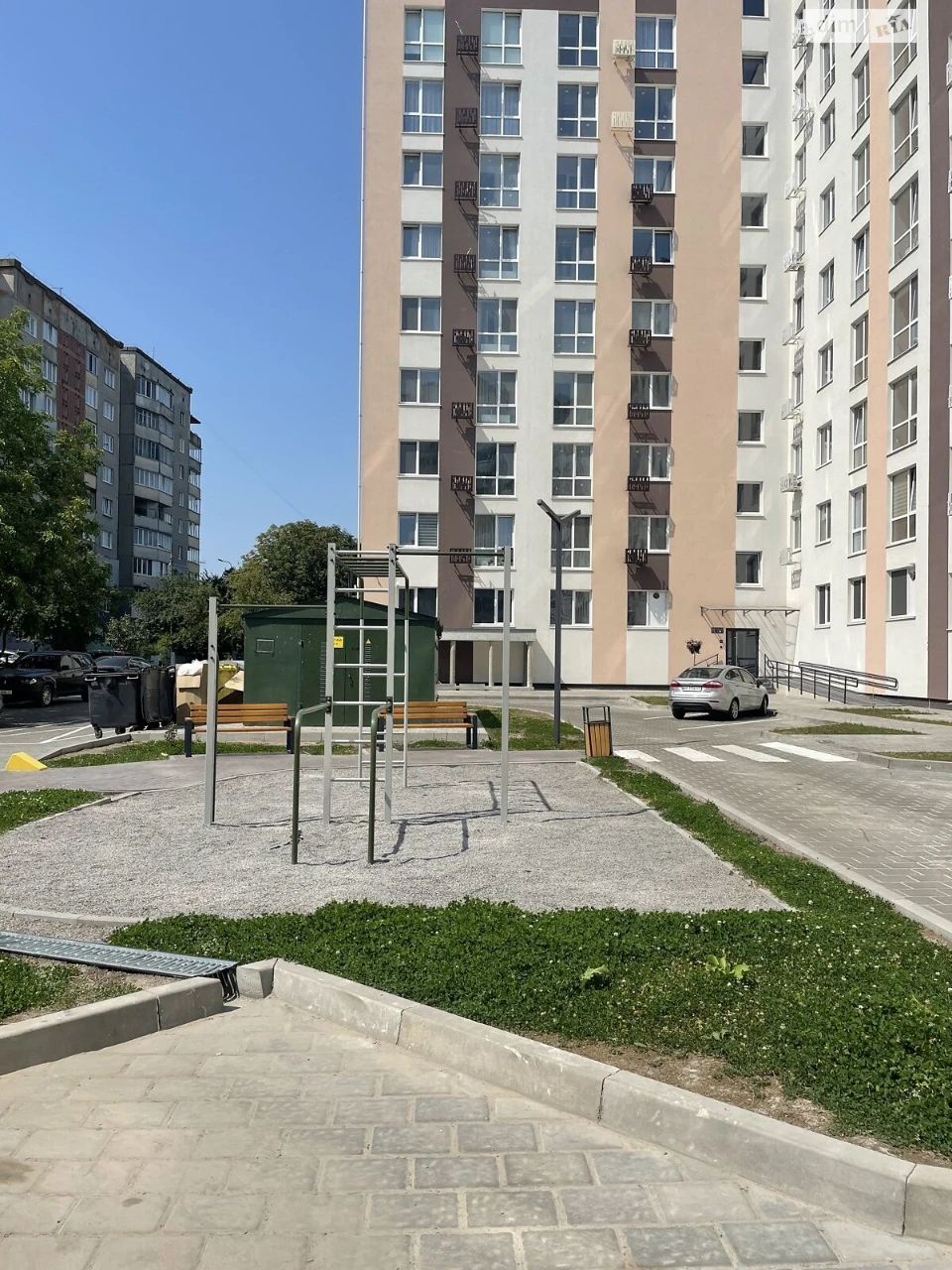 Продаж Квартира Авторинок