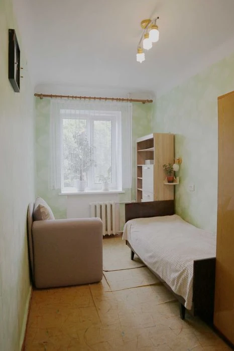 Продаж 3-кімнатної квартири в центрі міста на Бандери
