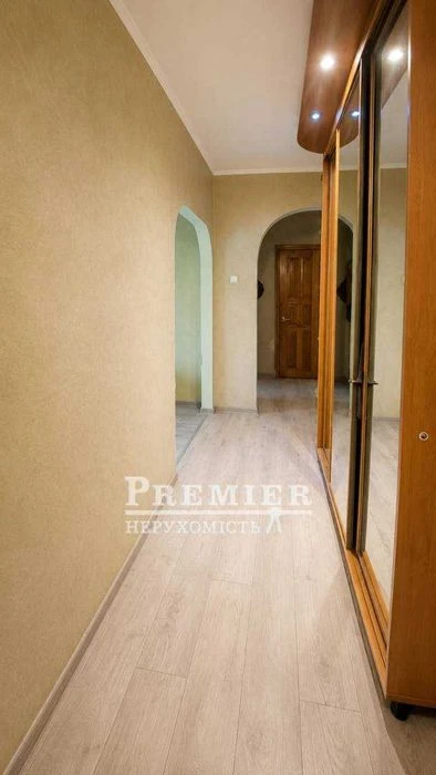 3-комнатная квартира 65 м² на Таирово — 3 этаж, газ!