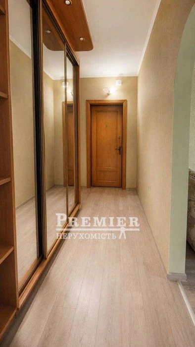 3-комнатная квартира 65 м² на Таирово — 3 этаж, газ!