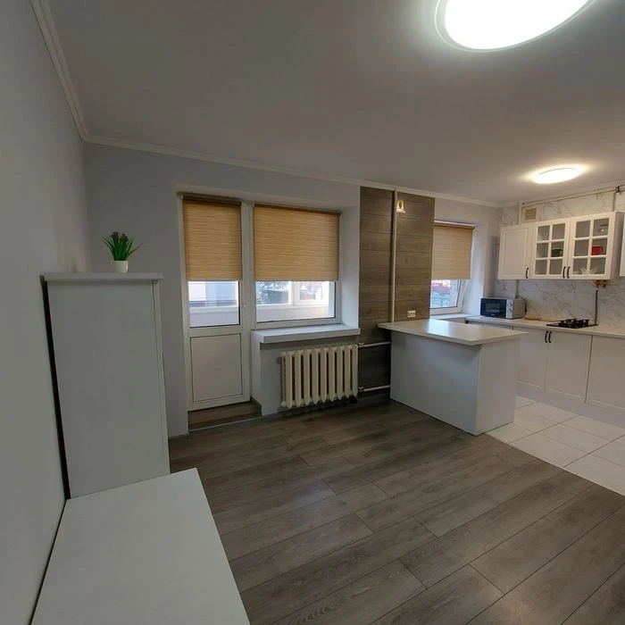Продам 1-кімнатну квартиру в центрі Рівного