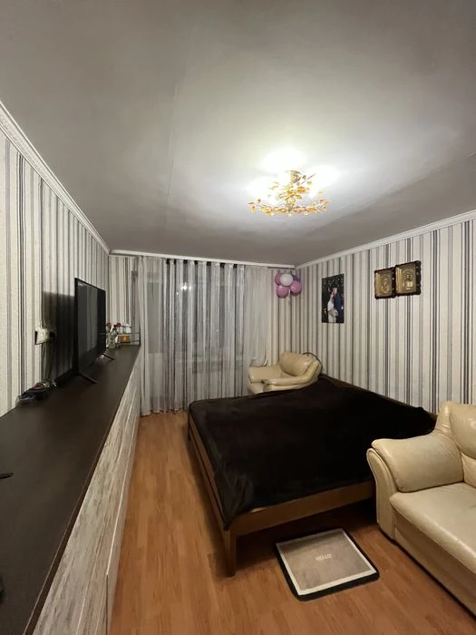 Продається 1к.квартира Генерала Безручка