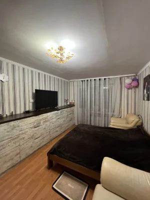 Продається 1к.квартира Генерала Безручка
