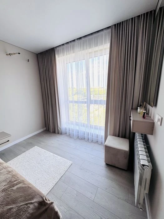 Продаж квартири біля озера ЖК Panorama de Luxe”