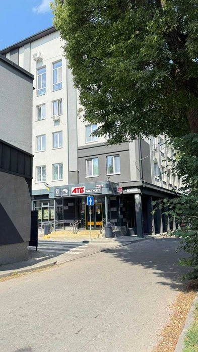 Продам стильну та простору квартиру повна комплектація