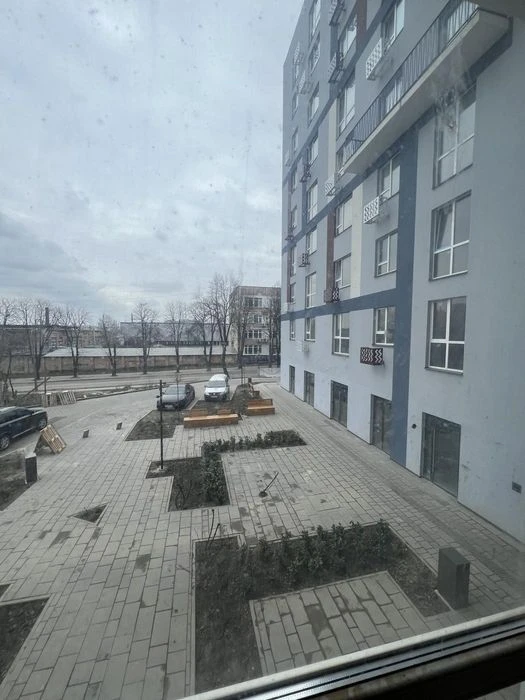 Продаж / Квартира / вул. Біла, Залізничний, Рівне