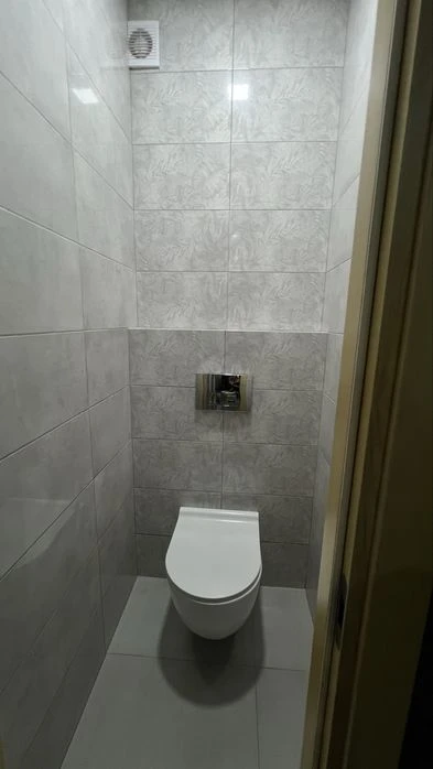 ! ПРОДАЄТЬСЯ 2кімнатна 82 кв м