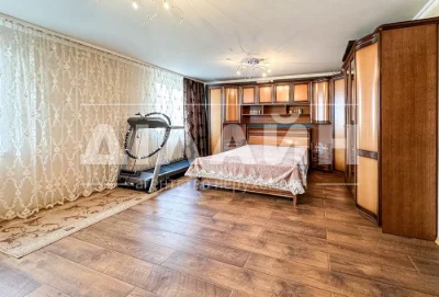 VIP 4х комн квартира 170 м2 по Юбилейному 14