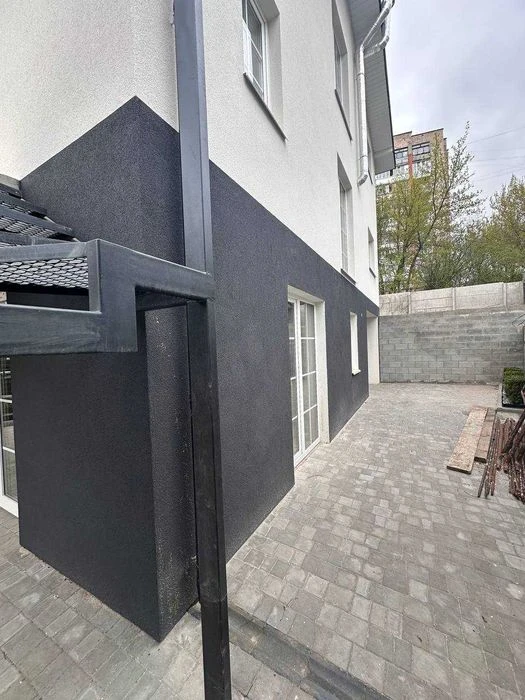 % Продаж 1-кімнатної квартири в центрі міста