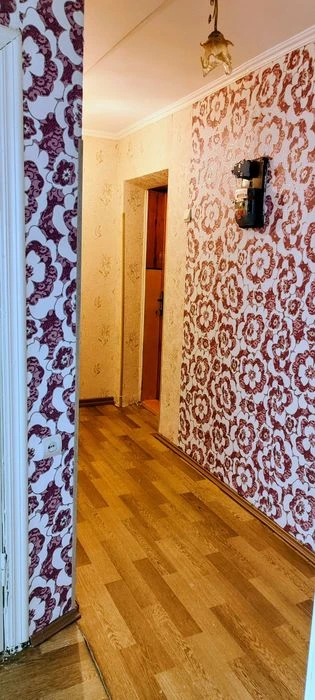 Терміново! 1-но кімнатна квартира в цегляному будинку