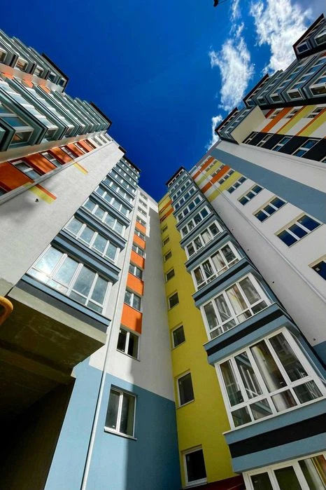 1-км квартира біля автовокзалу "Чайка" в МЖК "Сім'я". Від за