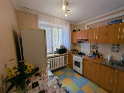 Продаж 1 кімнатної квартири в цегляному будинку в Рівному