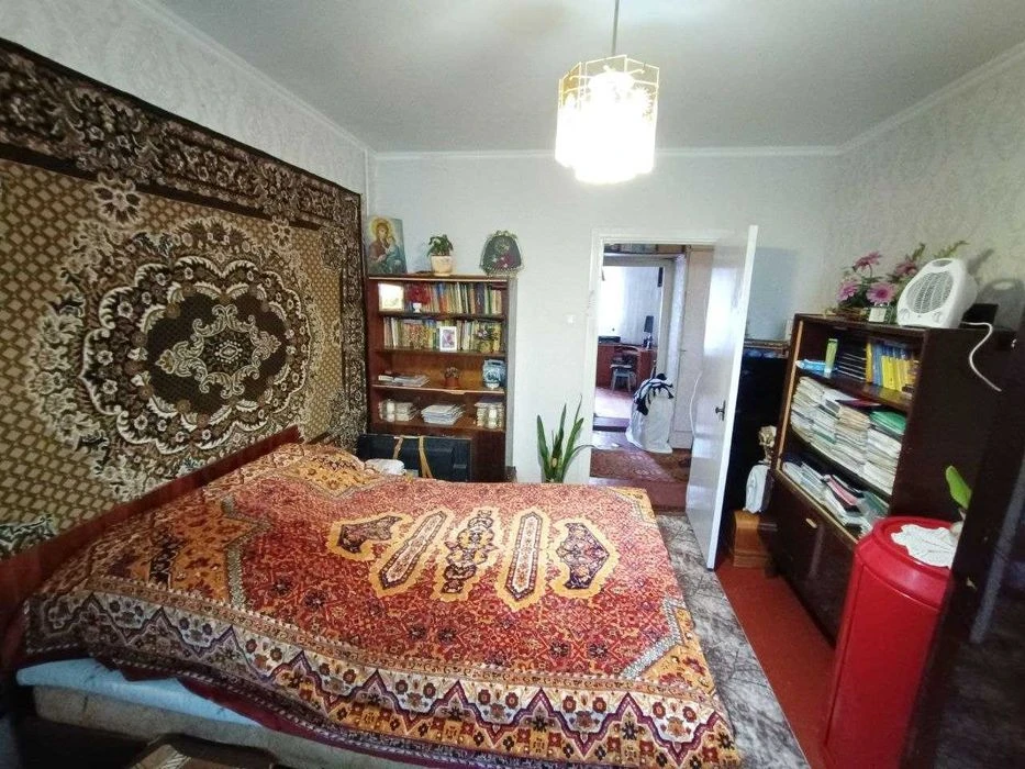 Продаж 3-кімнатної квартири на Р.Шухевича