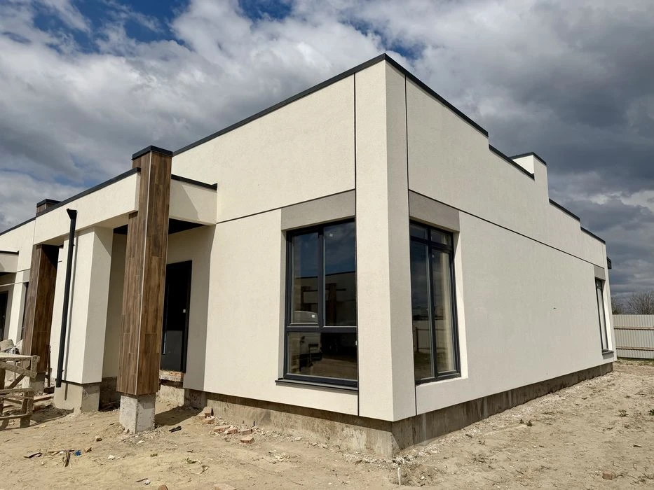 Продам котедж по вигідній ціні. Забудовник. Є газ
