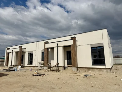 Продам котедж по вигідній ціні. Забудовник. Є газ
