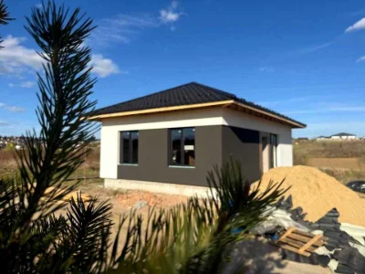 Будинок. Рівне, Новодвірська вул.
