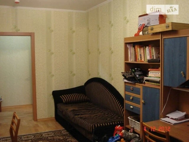 For sale 2-room apartment 73.5 sq. m. on Urlivska Street 34 • ID 3469