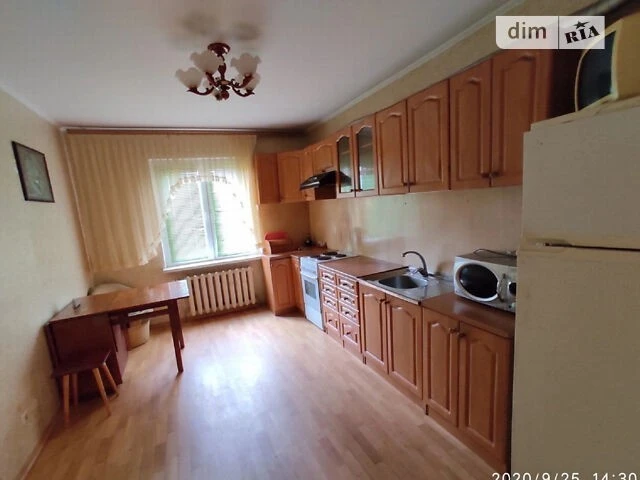 For sale 2-room apartment 73.5 sq. m. on Urlivska Street 34 • ID 3469