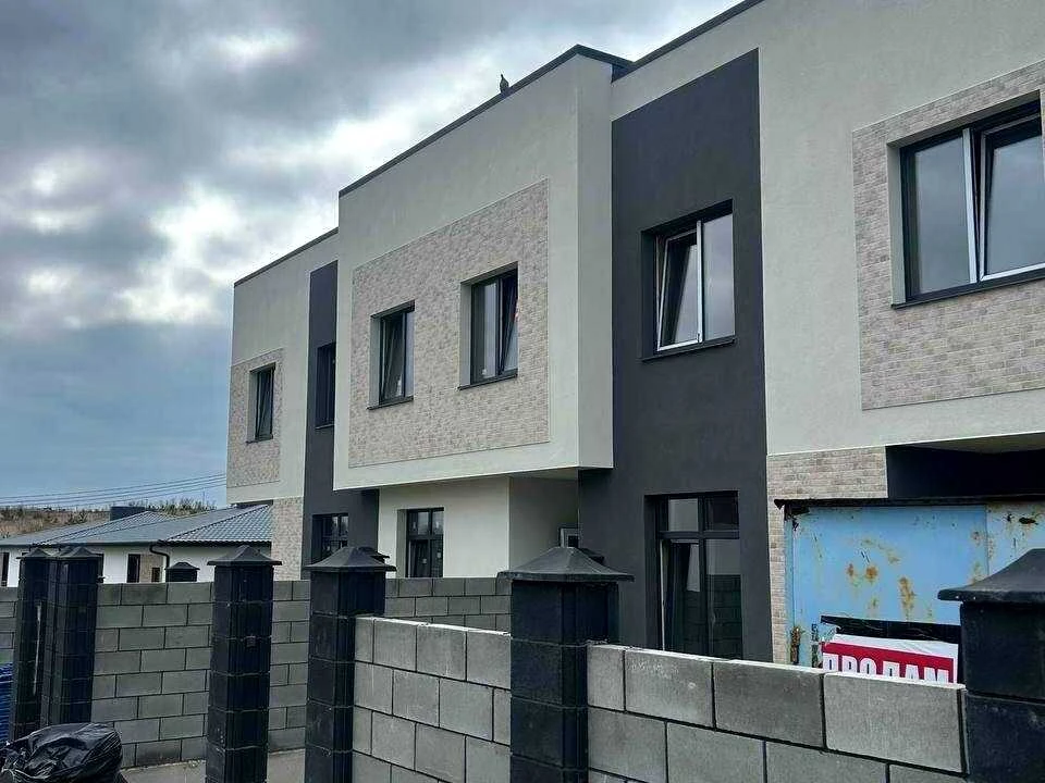 Будинок. Рівне, Фабрична вул.