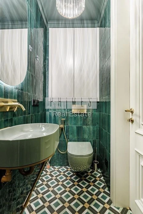 Apartment for sale 3 rooms 92m2 renovated Manhattan City Beresteysky
