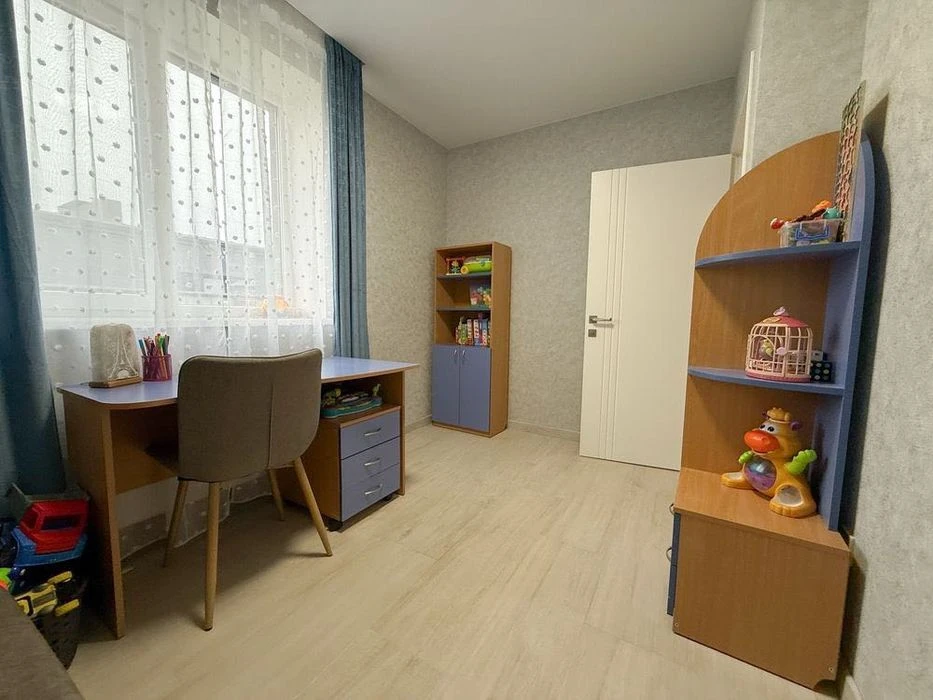 Продаж укомплектованого котеджу з ремонтом!
