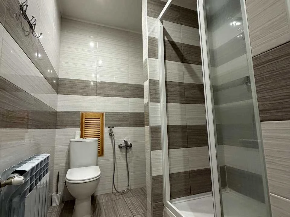 Apartment. Dnipro, Naberezhna Peremohy st.