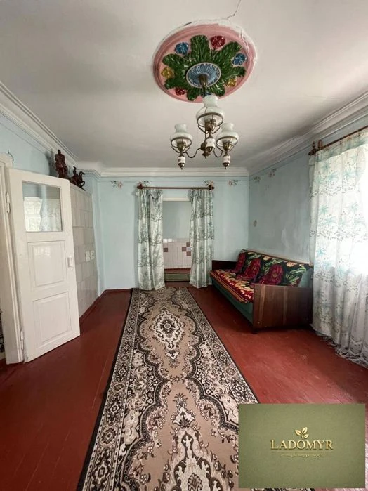Продаж / Будинок / вул. В.Чорновола, Новий Двір, Рівне