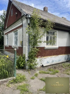 Продаж / Будинок / вул. В.Чорновола, Новий Двір, Рівне
