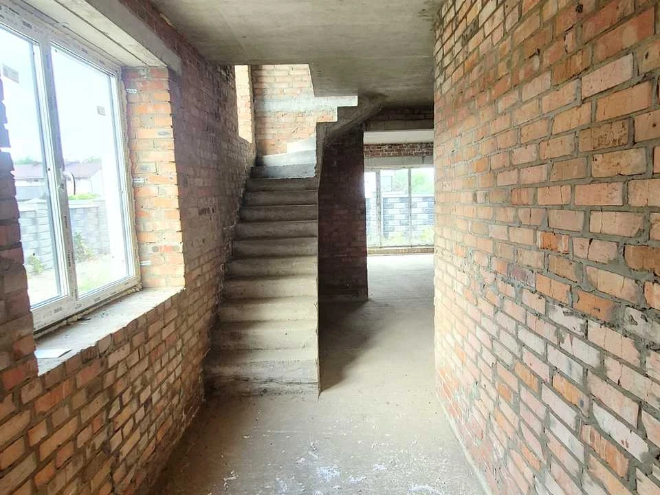 Будинок. Рівне, Ягідна
