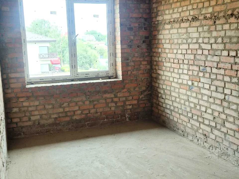 Будинок. Рівне, Ягідна